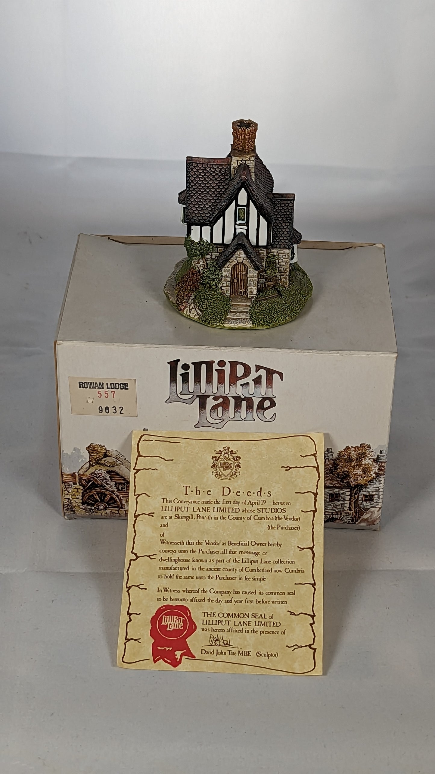Lilliput Lane "Rowan Lodge"