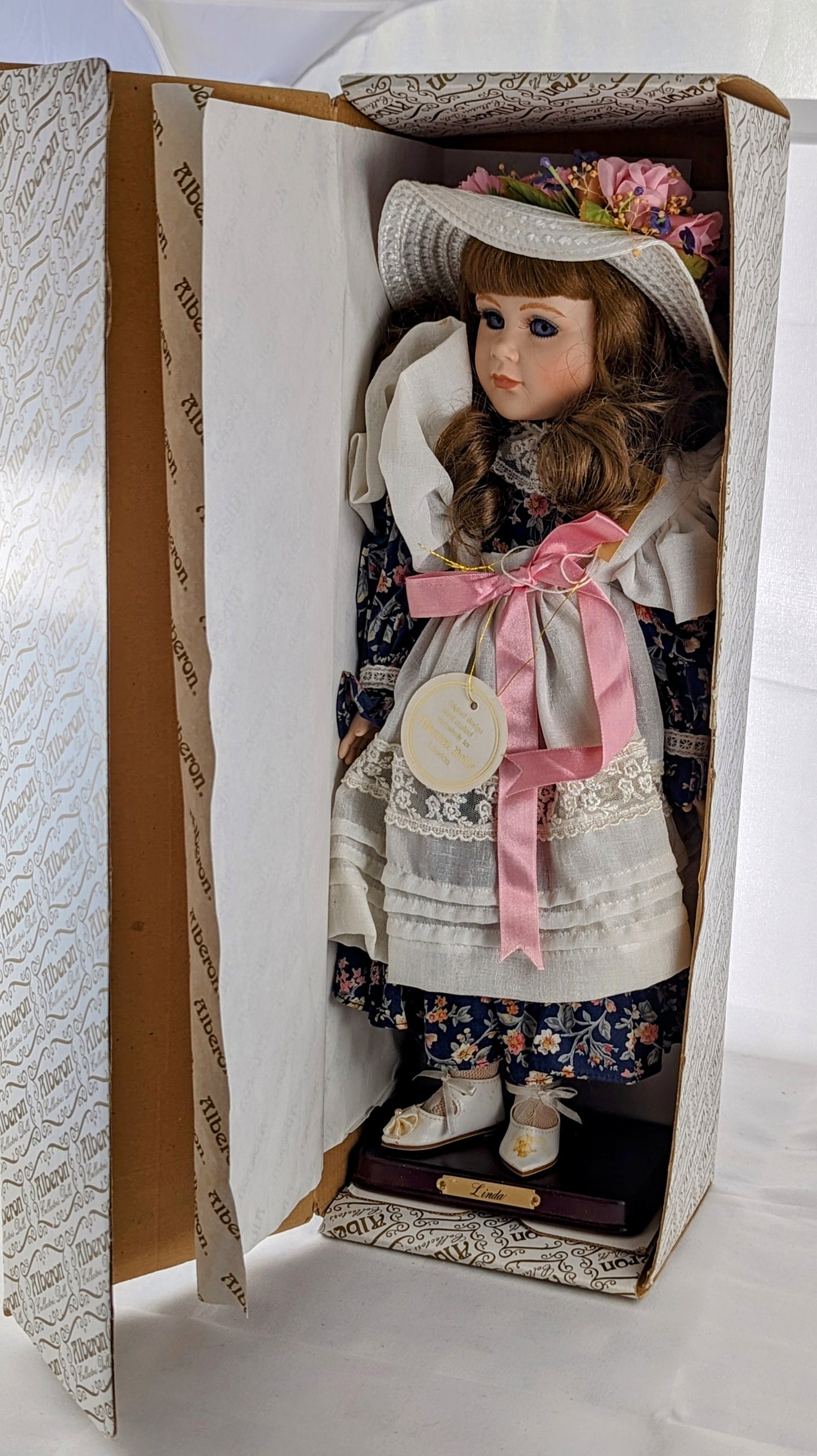 Alberon Doll 'Linda'