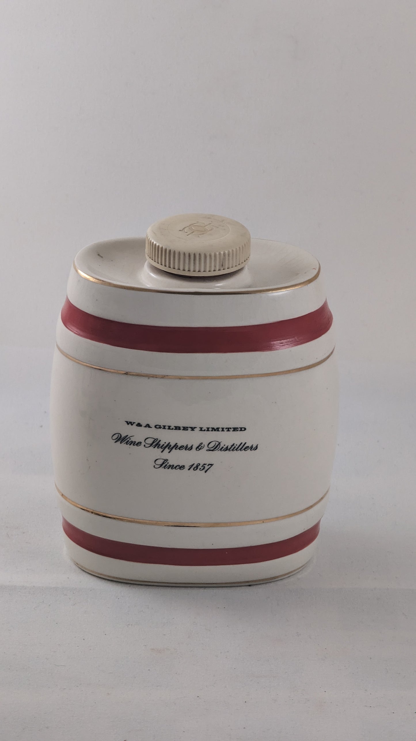 Vintage Wade Royal Victoria Ceramic Barrel Decanters x 5