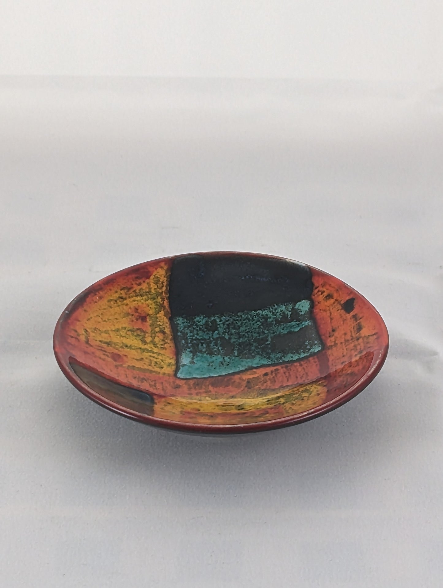 Poole Pottery 'Gemstone' Plate