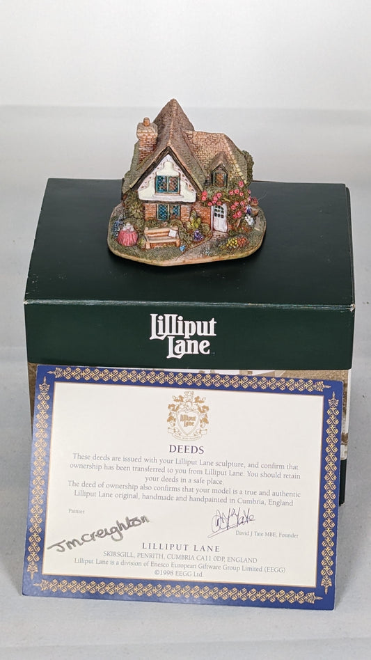 Lilliput Lane "Grandma & Grandpa's"