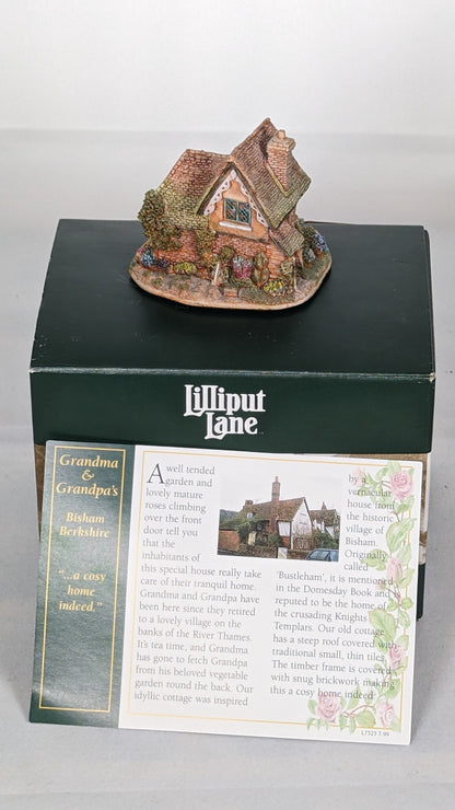 Lilliput Lane "Grandma & Grandpa's"