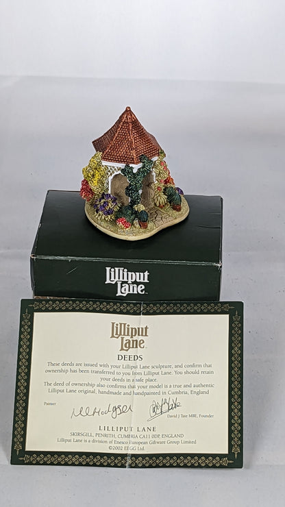 Lilliput Lane "Little Summer House"