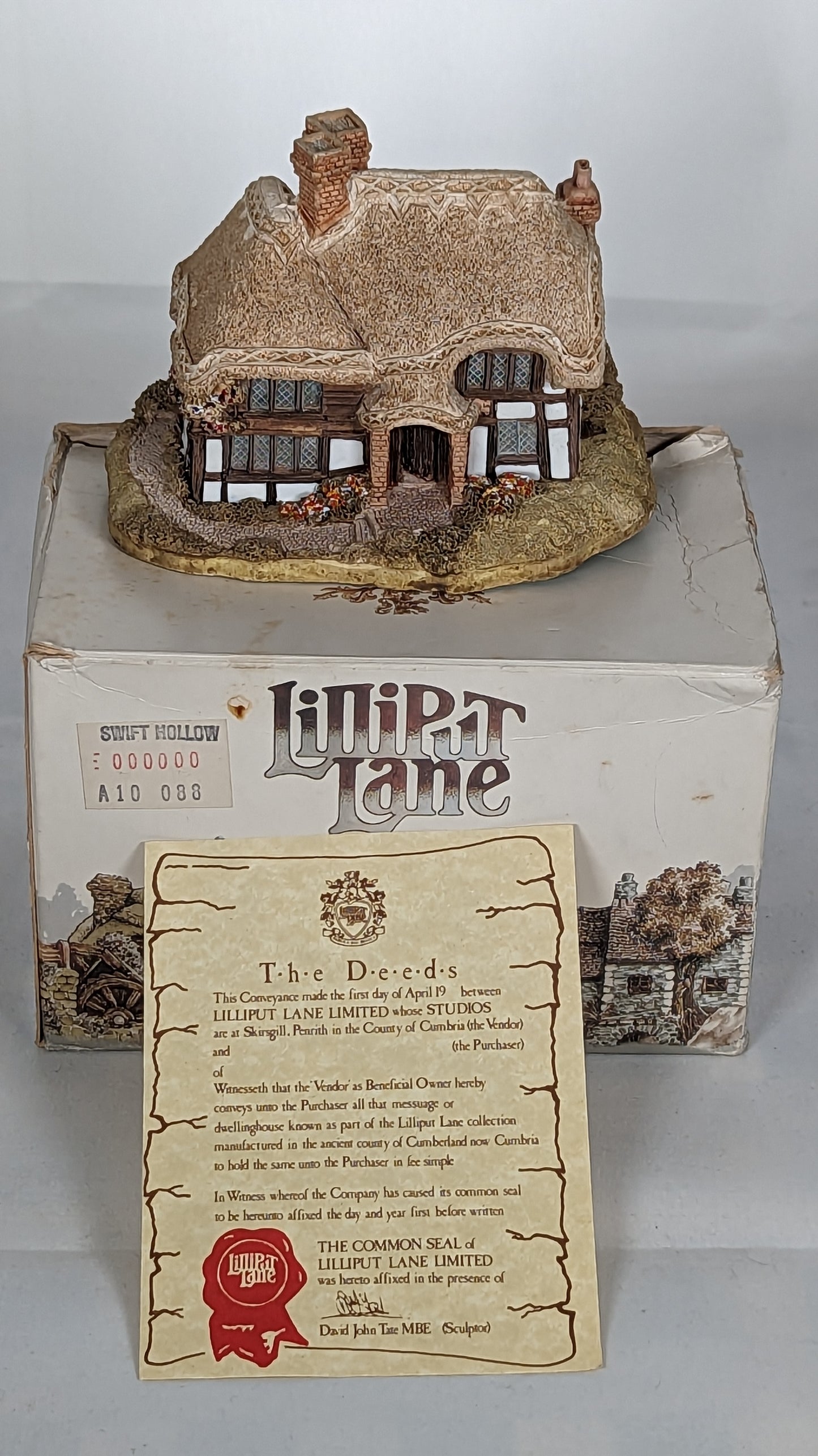 Lilliput Lane "Swift Hollow"