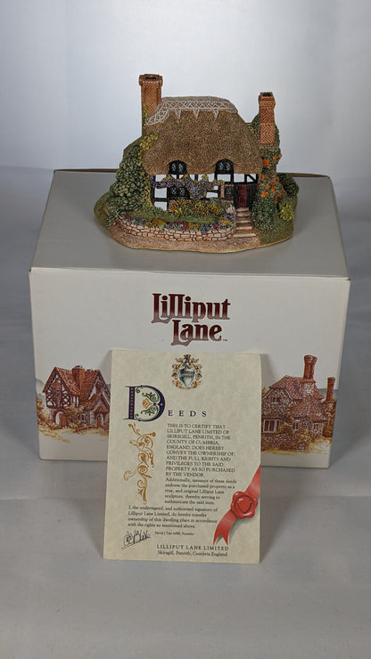 Lilliput Lane "Marigold Meadow"