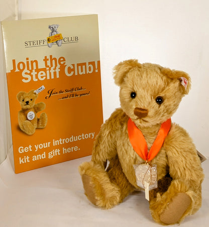 Steiff 2018 Bear Of The Year Limited Edition