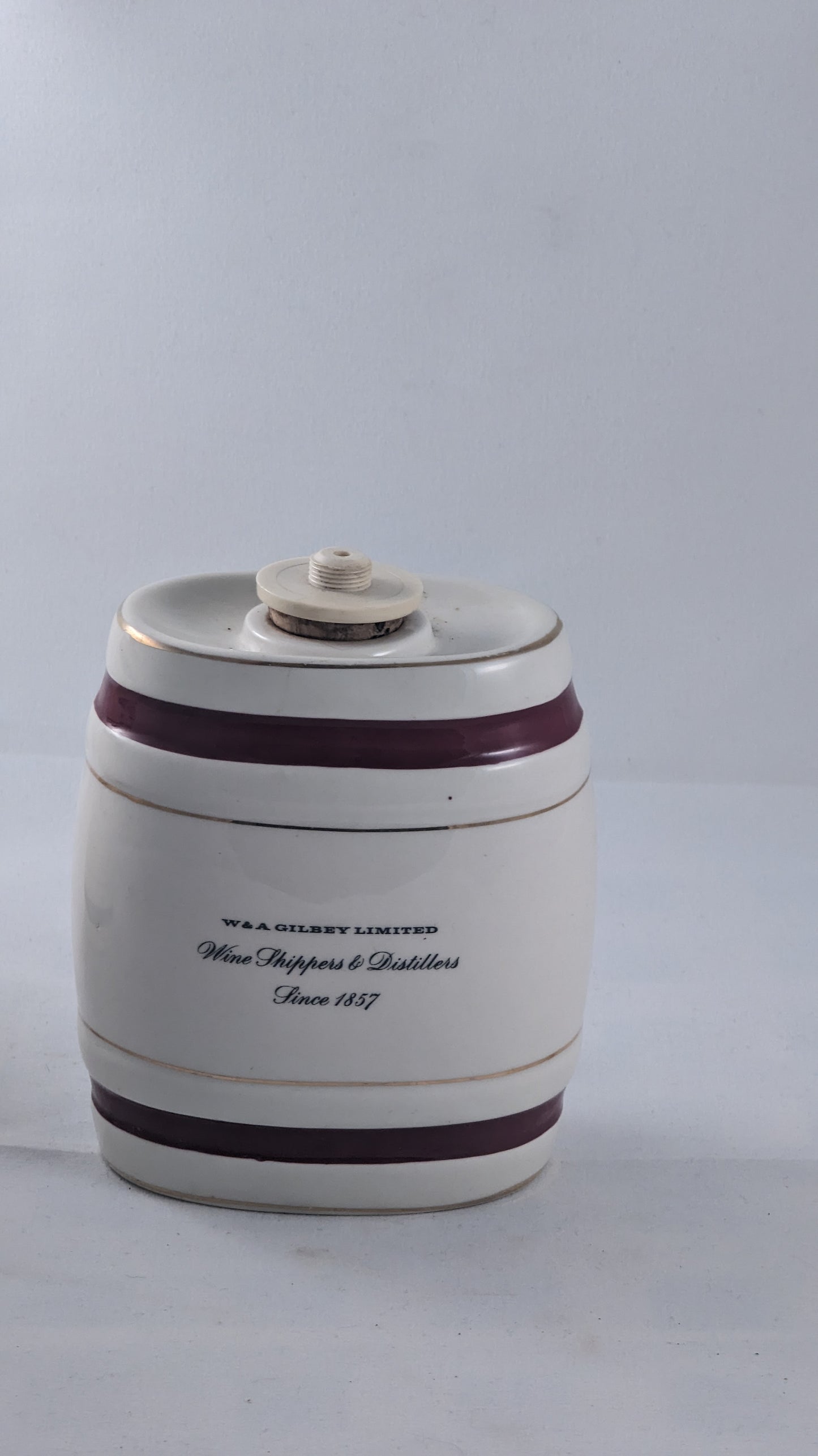 Vintage Wade Royal Victoria Ceramic Barrel Decanters x 4